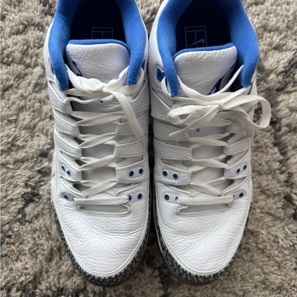 Nike White and Blue Men's Sneakers - Picture 5 of 11